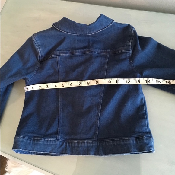 Jean jacket - Picture 7 of 8